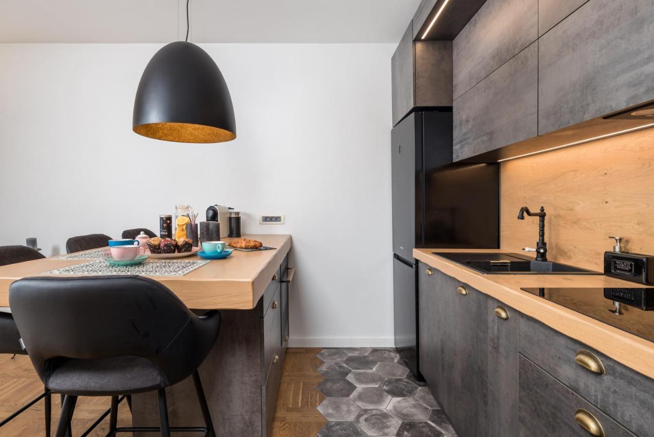 Apartment Mak Opatija Bagian luar foto