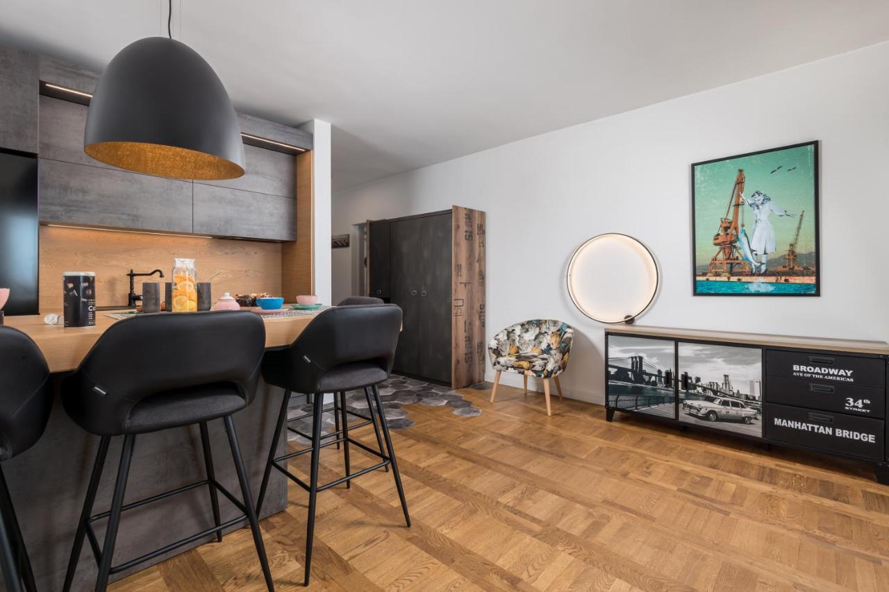 Apartment Mak Opatija Bagian luar foto