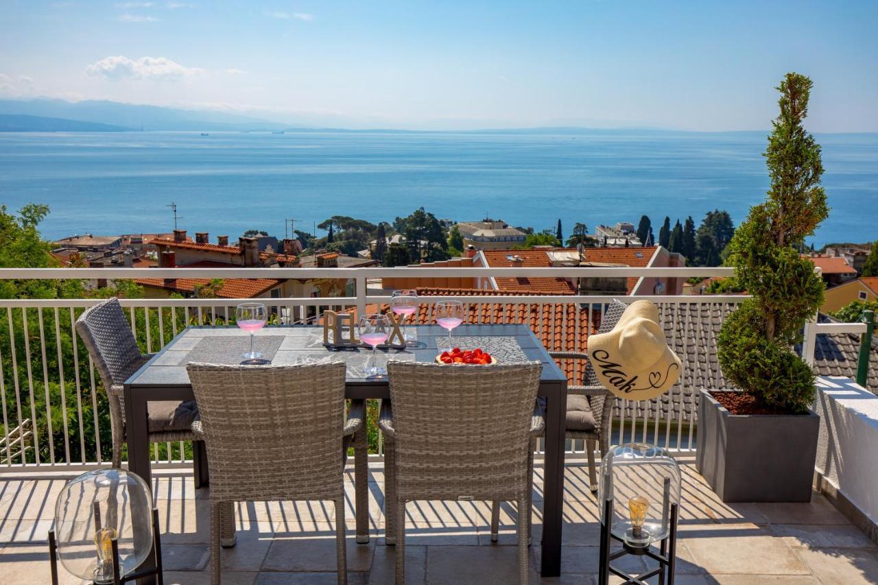 Apartment Mak Opatija Bagian luar foto